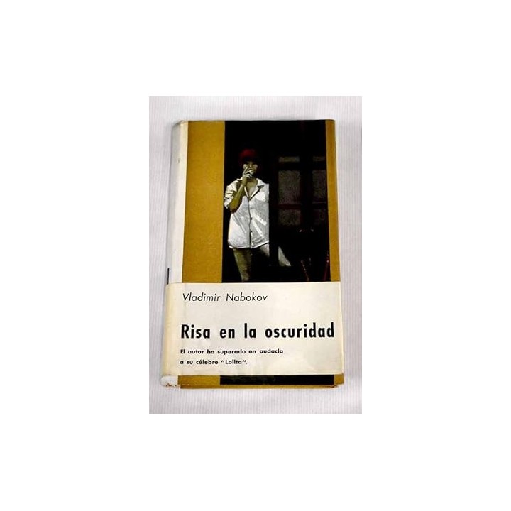 Risa en la oscuridad (Primera edición)