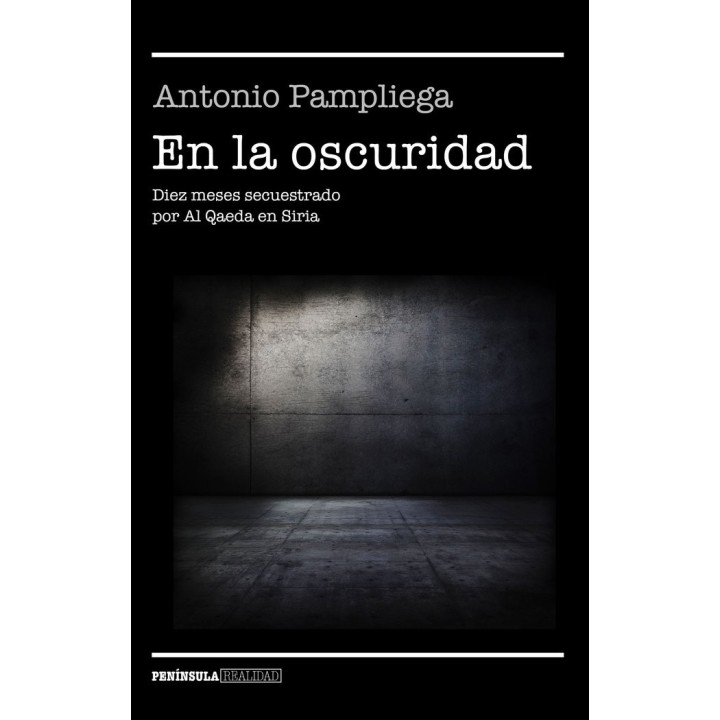 EN LA OSCURIDAD