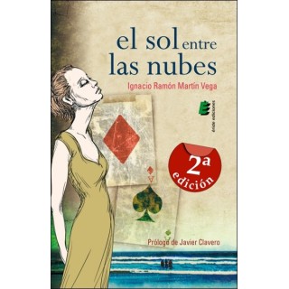 EL SOL ENTRE LAS NUBES