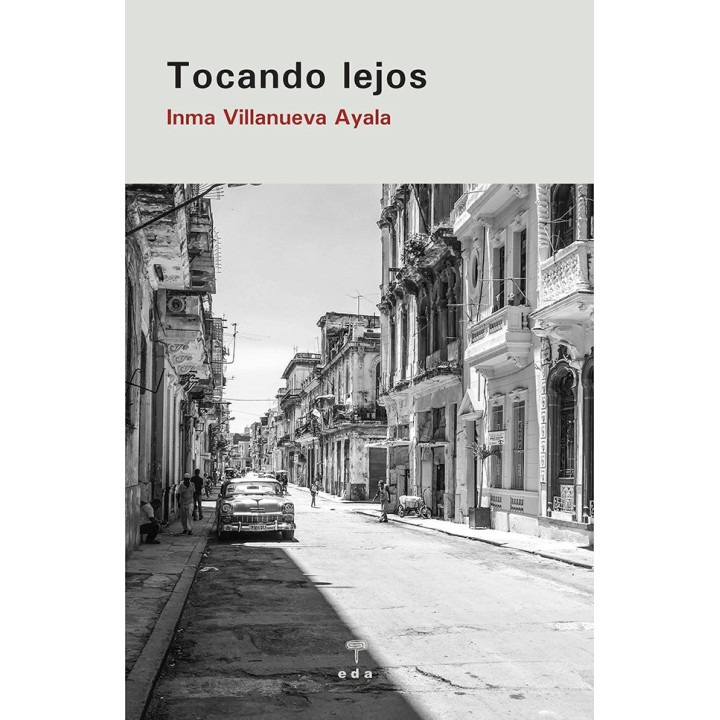 TOCANDO LEJOS