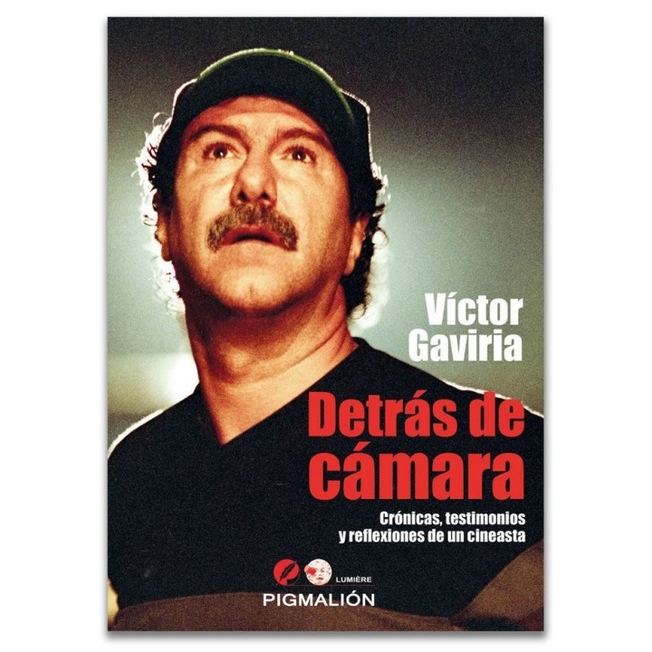 DETRAS DE LA CAMARA