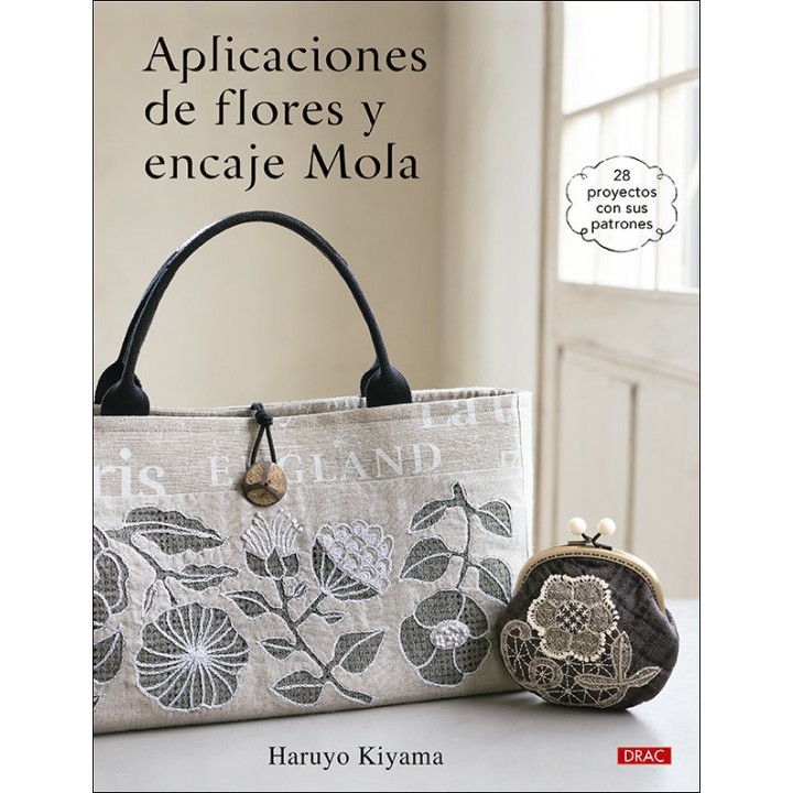 APLICACIONES DE FLORES Y ENCAJE MOLA