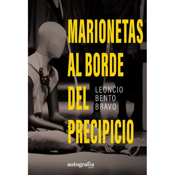 MARIONETAS AL BORDE DEL PRECIPICIO