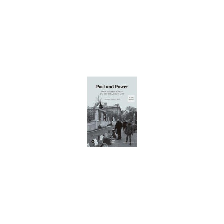 PAST AND POWER (EDICIÓN INGLÉS/CASTELLANO)