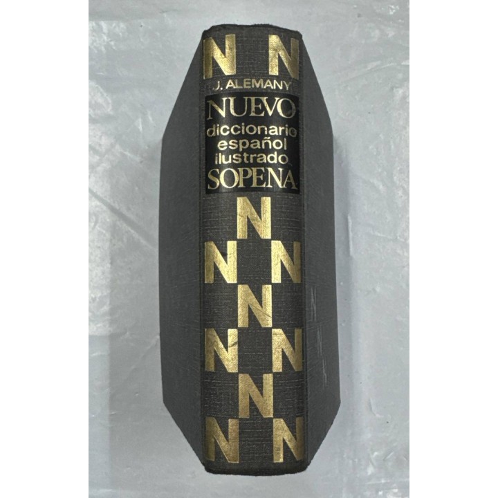 NUEVO DICCIONARIO ILUSTRADO SOPENA DE LA LENGUA ESPAÑOLA.