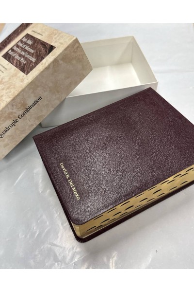 Holy Bible - Book of Mormon - Doctrine and Covenants - Pearl of Great Price. Libro en estuche.