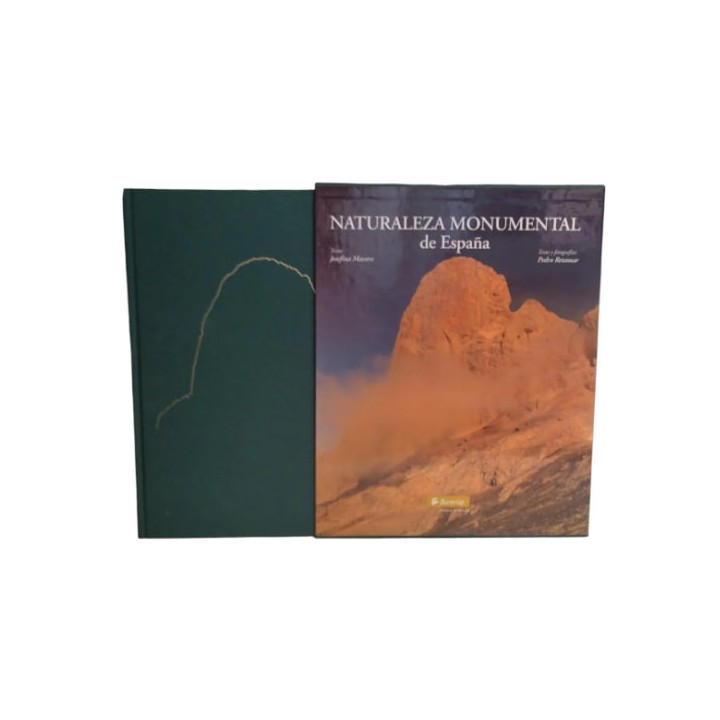 NATURALEZA MONUMENTAL DE ESPAÑA. LIBRO EN ESTUCHE.