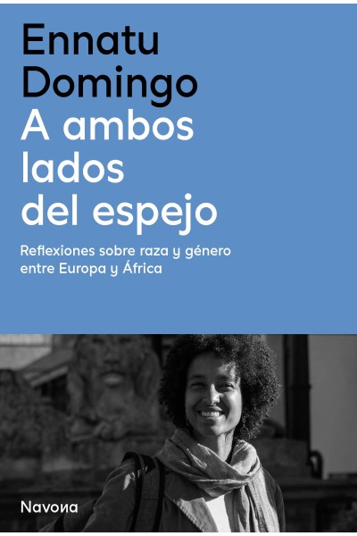A AMBOS LADOS DEL ESPEJO