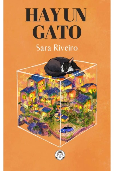 HAY UN GATO