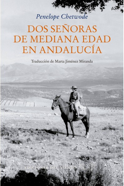 DOS SEÑORAS DE MEDIANA EDAD EN ANDALUCÍA