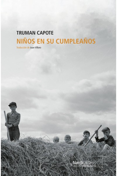 NIÑOS EN SU CUMPLEAÑOS