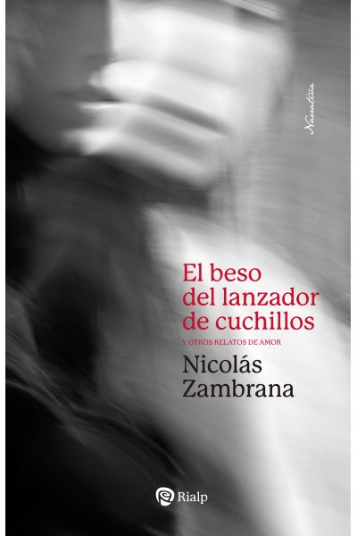 EL BESO DEL LANZADOR DE CUCHILLOS