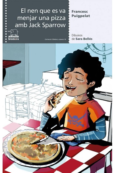 EL NEN QUE ES VA MENJAR UNA PIZZA AMB JACK SPAROW