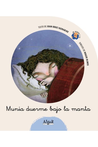 MUNIA DUERME BAJO LA MANTA