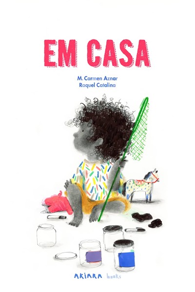 EM CASA