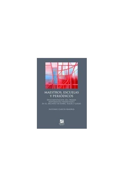 MAESTROS, ESCUELAS Y PERIODICOS
